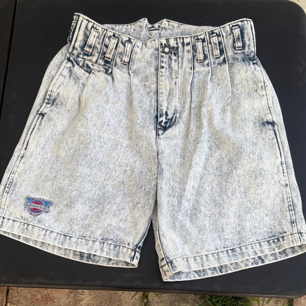 Vintage Style Acid Wash Jean Shorts